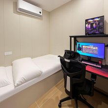 颗秒电竞酒店