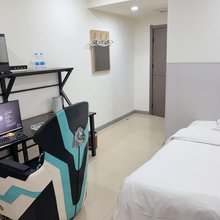 达拉特旗柏林酒店(白塔公园达拉特第十中学店)