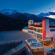 丽呈望山栖酒店(四姑娘山景区店)