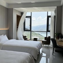 山闲居民宿(巴东广场店)