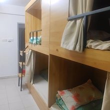 蜂巢青旅(福民地铁站店)