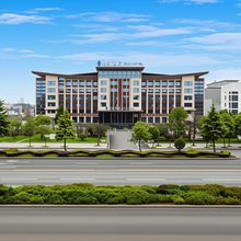 怡致酒店(光山新西亚购物广场店)