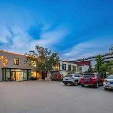 晟誉里民宿(万岁山武侠城店)