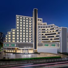 宜诺plus酒店(清远市清城店)