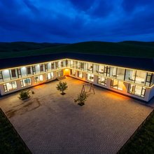 君意|向野·180°全景度假美宿(丰宁坝上中国马镇旅游度假区店)