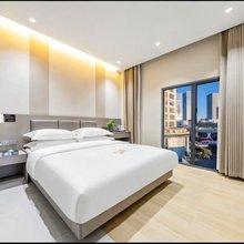 万华酒店(昆明大悦城店)