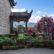 悬园·观景庭院民宿(芙蓉镇景区店)