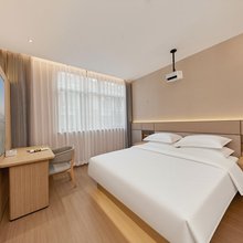 美季云酒店(镇江江苏大学店)