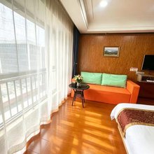 牧马星程酒店(西宁火车站新千广场店)