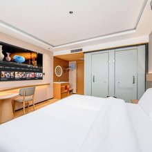 朵漫酒店(郑州黄河科技学院南三环地铁站店)
