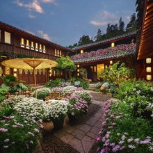 桂语岚·百年府邸(丽江古城木府店)
