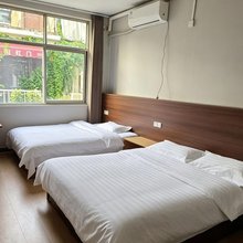 小趣旅社