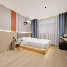 苡熹酒店(西北工业大学长安校区店)