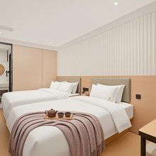 华雨酒店(北京高米店北地铁站北大医院店)