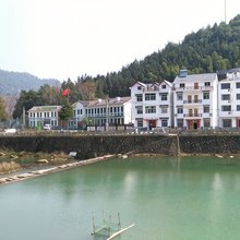 下姜村追梦山庄