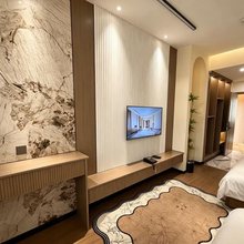 大运天成酒店(特克斯八卦城太极坛店)