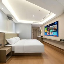 雅逸轻居(汕头小公园老城店)