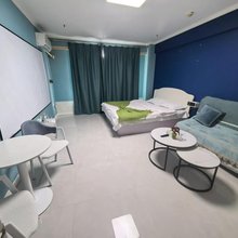 奇迹精品公寓   (中兴春天店)