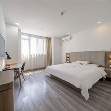 格丽酒店(上海秀浦路康桥地铁站店)