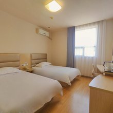 银座佳驿酒店(青岛重庆中路遵义路地铁站店)