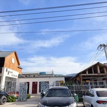 聆风民宿(那拉提景区游客中心店)