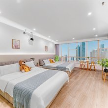 栖梧民宿(五四广场奥帆中心店)