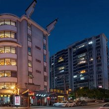 荷花酒店(张家界火车站荷花机场店)