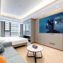 悦来·臻选公寓(玄武湖景区狮子桥步行街店)