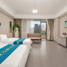 日照初光海景公寓(万平口灯塔景区店)