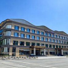 拉萨圣城王府酒店(扎基寺店)