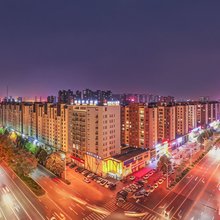 维拉尼卡酒店(濮阳万达广场水秀国际大剧院店)