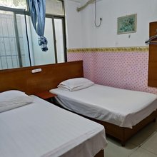 三亚亚群旅租(汽车站群众街店)