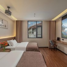禾煦·云语|Sunny智能·影音花园美宿(丽江古城忠义市场店)