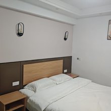 沂水院东头供销宾馆