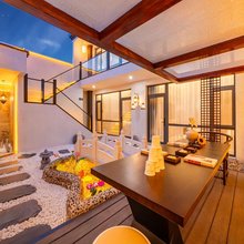 云山青HolidayVilla·宋氏美学|兰庭居私汤观景民宿(忻州古城店)