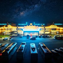 乌兰布统公主湖蒙古包度假酒店