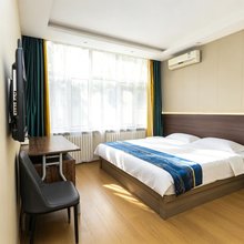 鑫日不落宾馆(哈尔滨江北大学城地铁站店)