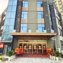南街城市花园酒店(宜城客运中心店)