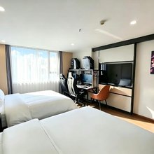 亚信电竞酒店(佛山西樵山景区店)