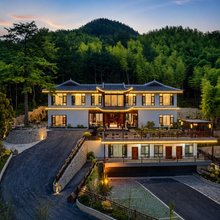 一枕春山 Pure Soul｜枕山栖水·徽韵庭院轻奢美宿(天柱山景区店)