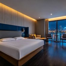 泊客城市艺术酒店(安师大花津校区会展中心店)