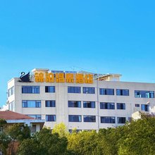 弥勒锦泊温泉酒店(湖泉生态园湖泉半山温泉店)