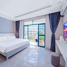栖悦美宿旅租(三亚凤凰机场店)