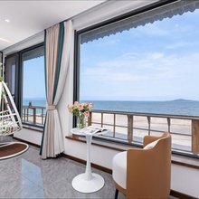 青岛海港一号·诗儿小店