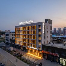 白玉兰商务酒店(潍坊临朐店)