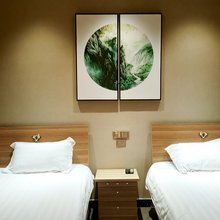 西峡界岭山庄67号店