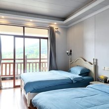 尚纯山村客栈(田野绿世界店)