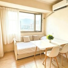 墨尔本一家青年公寓(深圳罗湖口岸店)