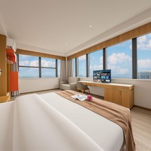 东方季棠酒店(重庆金开爱琴海购物中心店)