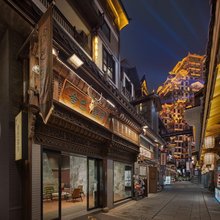 舍巴·望月轻奢民宿(张家界七十二奇楼景区店)